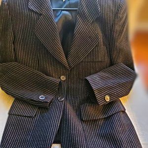 Georgio Armani Blazer sz 42 /8 Big shoulders